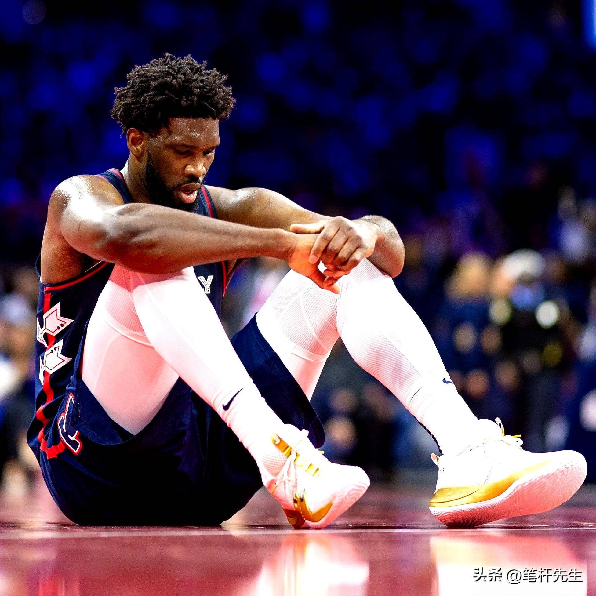 哈登加盟火箭第一场比赛