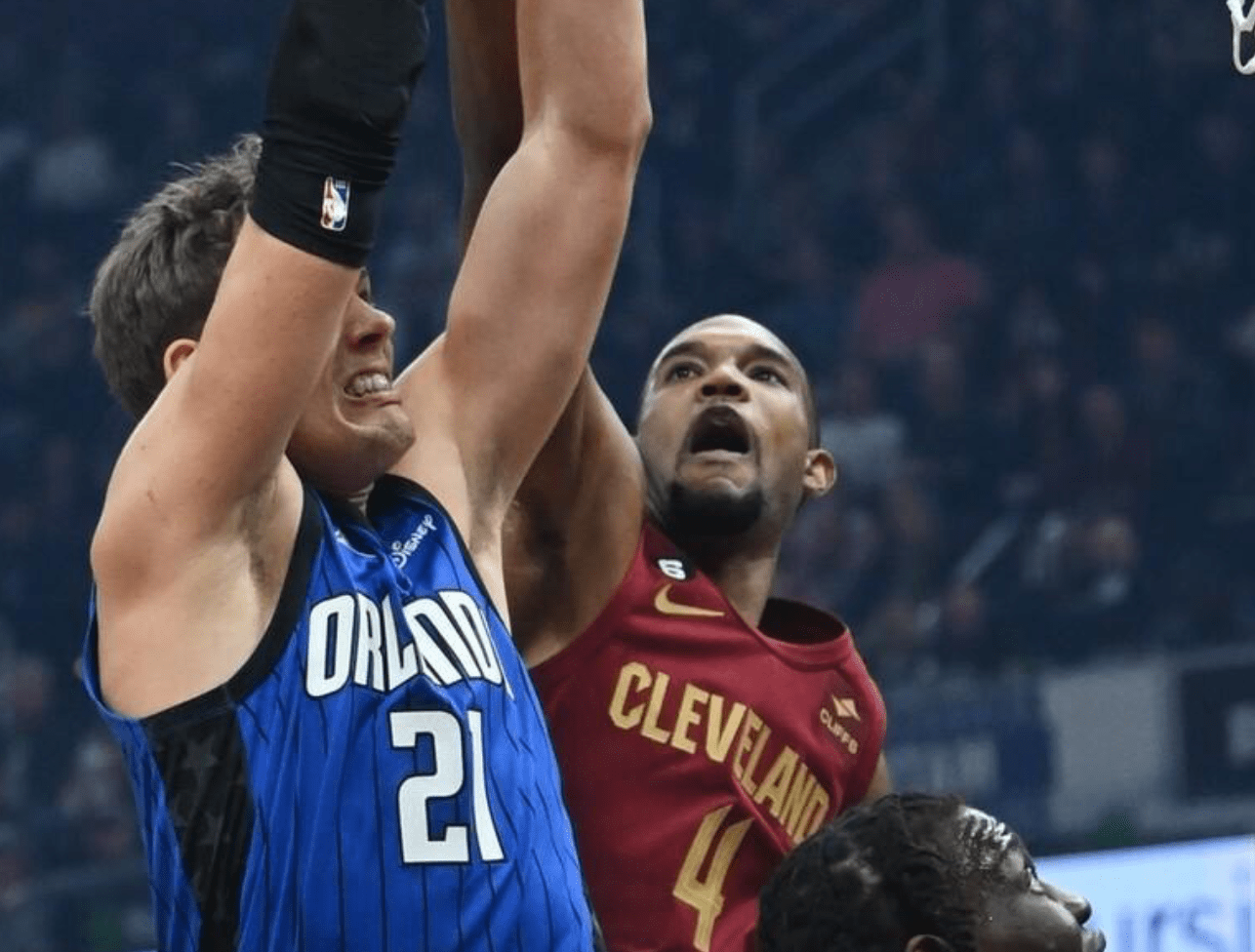 风云突变奥兰多魔术赛后刷新队史纪录Scout与60激战MAD分钟之后，瓦伦西亚围绕意大利杯更衣室发声的简单介绍